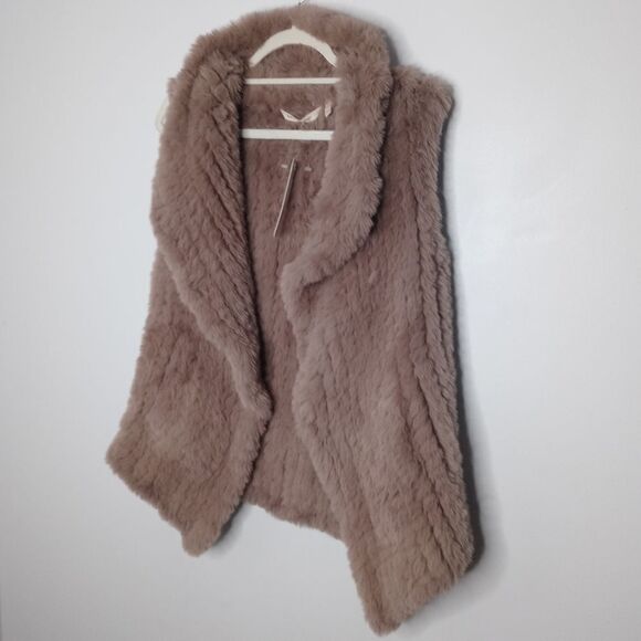 Soft Surroundings faux fur vest size medium - Picture 2 of 5